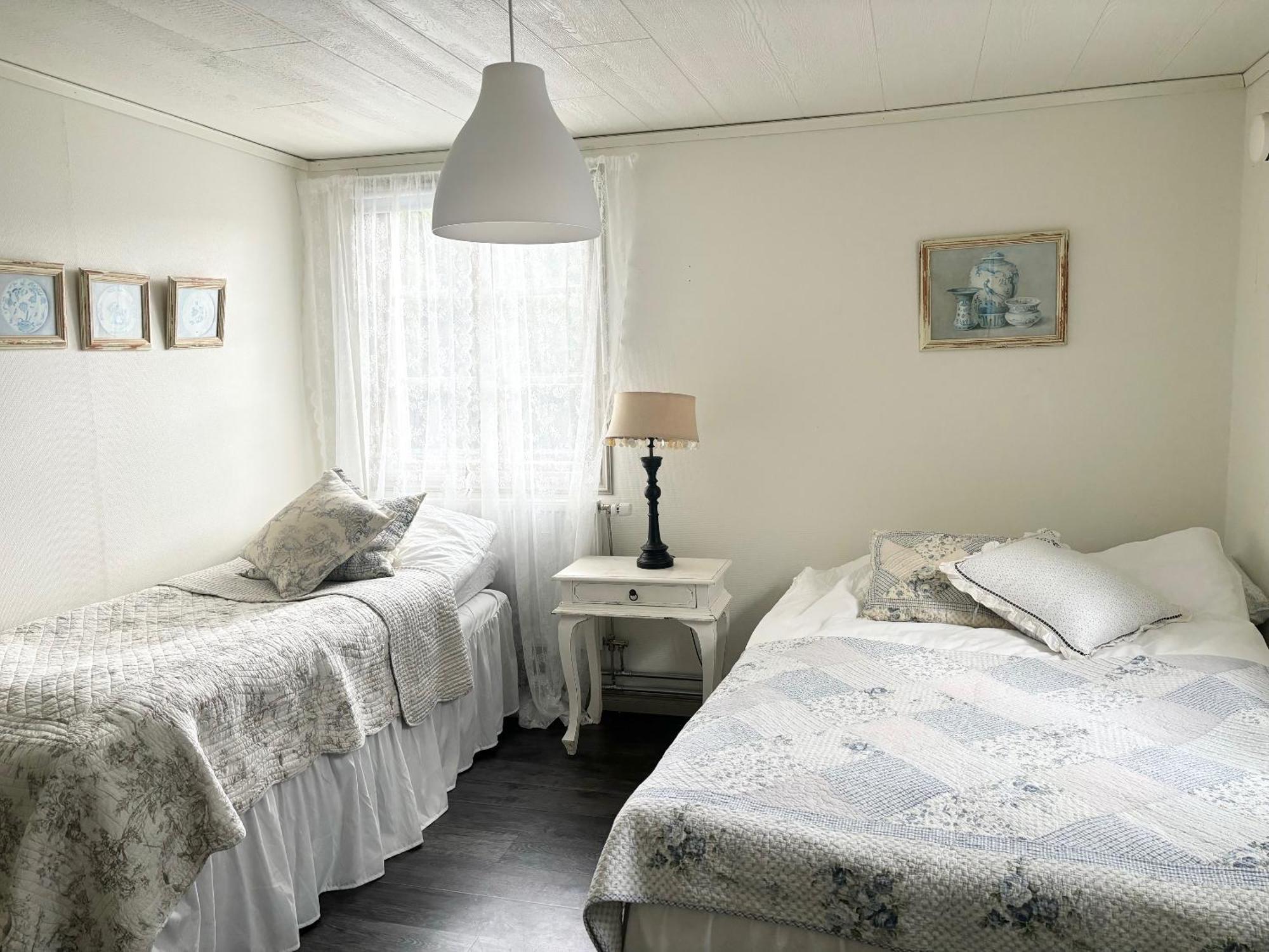 Arphus Lodge Eskilstuna Camera foto